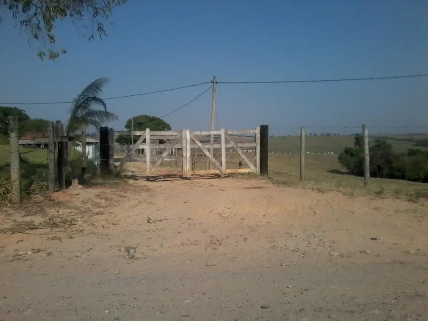 Foto 5 de Sítio / Rancho com 2 quartos à venda, 104000m2 em Monte Mor - SP