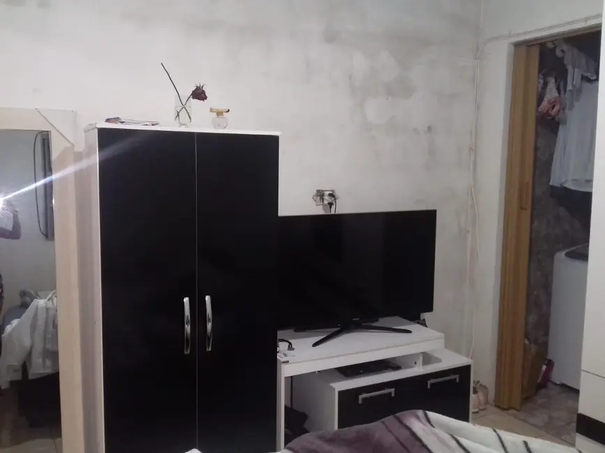 Foto 3 de Casa com 2 quartos à venda, 150m2 em Vila Romão, Salto - SP