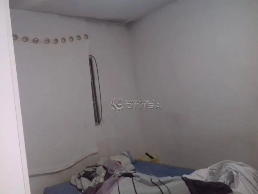 Foto 2 de Casa com 2 quartos à venda, 150m2 em Vila Romão, Salto - SP