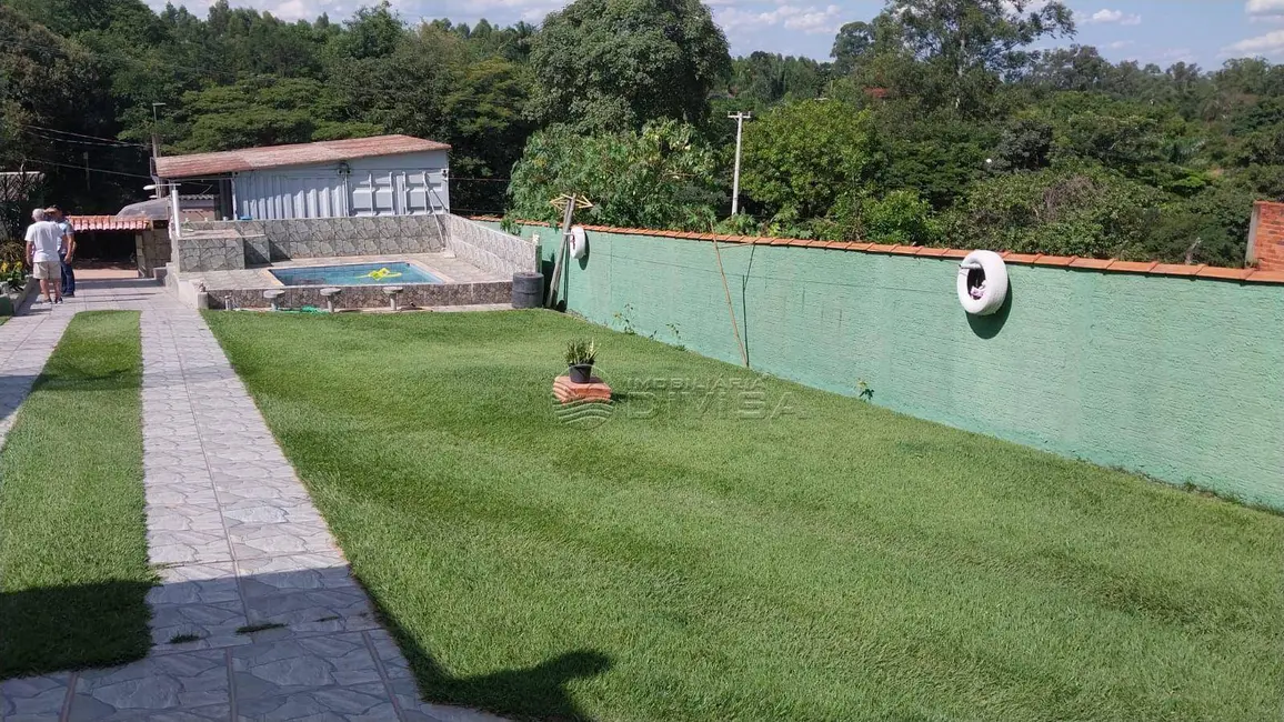 Chácara com 5 quartos à venda, 1000m2 em Jardim Buru, Salto - SP - imagem 5 Foto 5 de Chácara com 5 quartos à venda, 1000m2 em Jardim Buru, Salto - SP