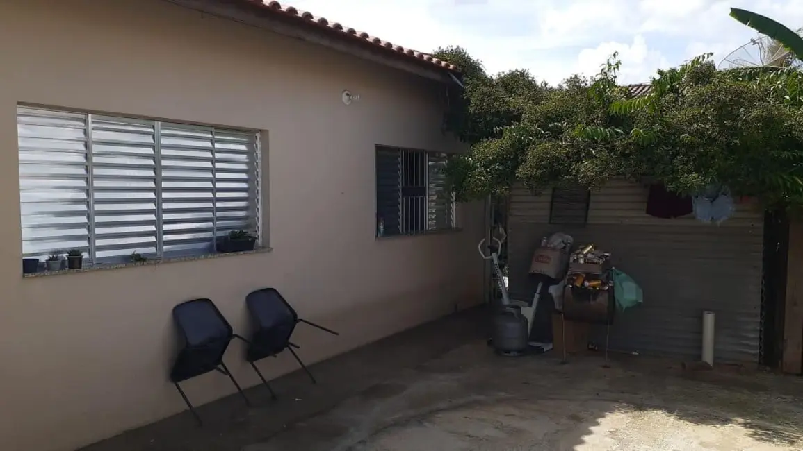 Foto 3 de Casa com 2 quartos à venda, 304m2 em Elias Fausto - SP