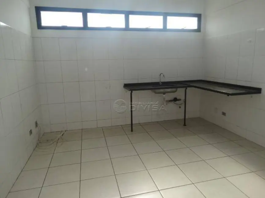 Foto 4 de Sala Comercial para alugar, 32m2 em Medeiros, Jundiai - SP