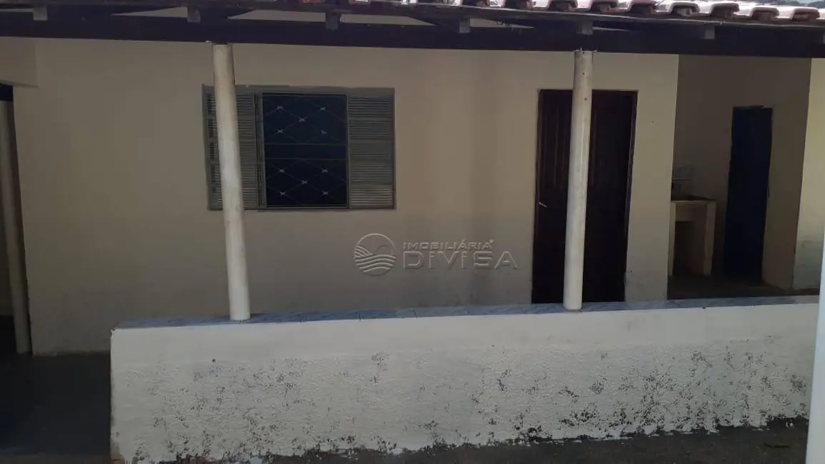 Casa com 2 quartos à venda, 250m2 em Elias Fausto - SP - imagem 8 Foto 8 de Casa com 2 quartos à venda, 250m2 em Elias Fausto - SP