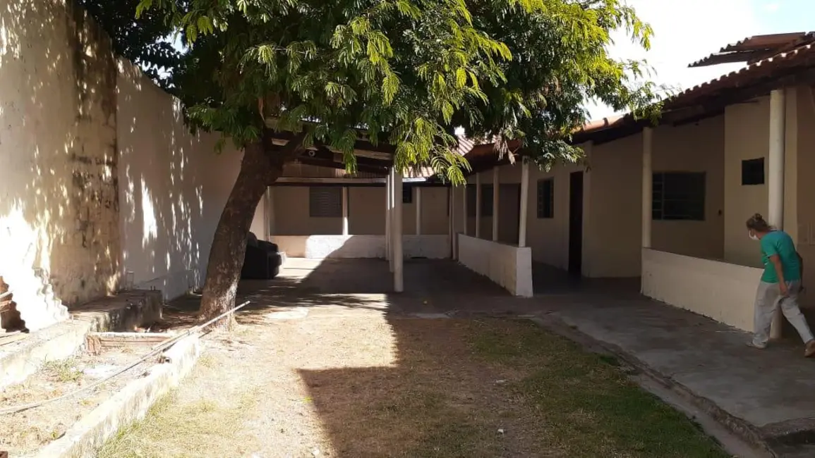 Foto 6 de Casa com 2 quartos à venda, 250m2 em Elias Fausto - SP