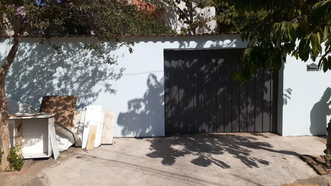 Foto 3 de Casa com 2 quartos à venda, 250m2 em Elias Fausto - SP