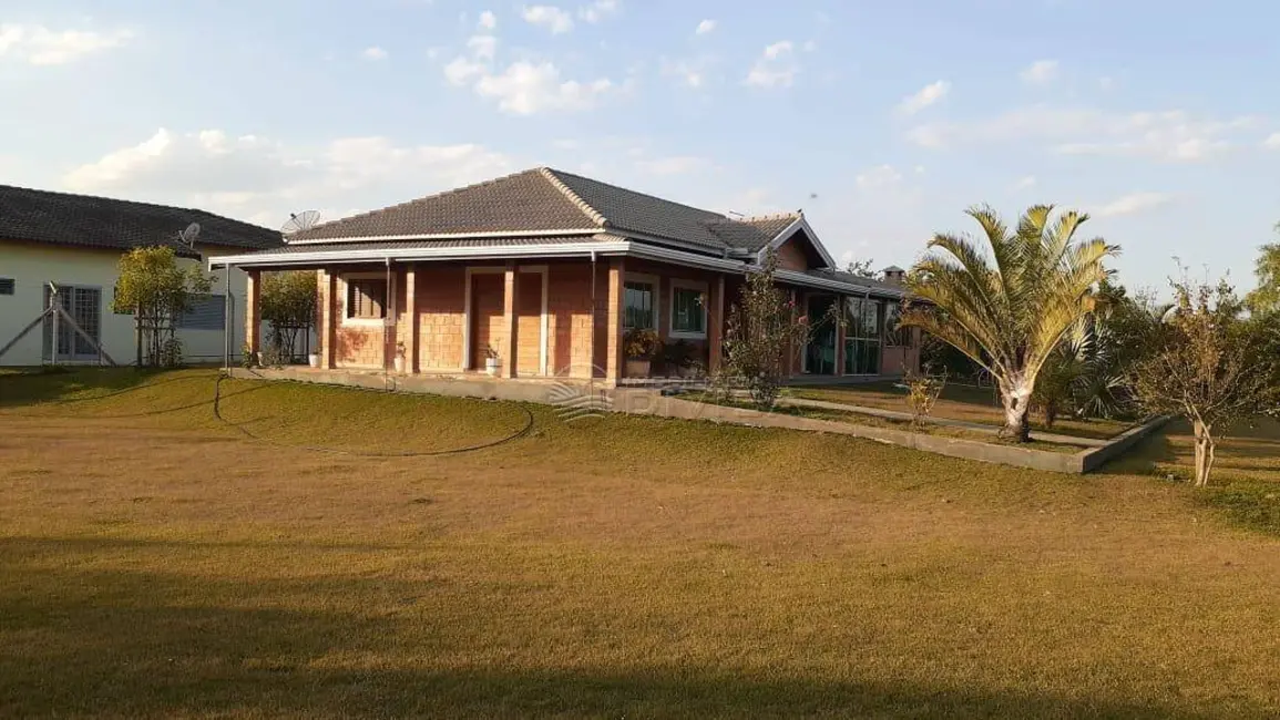 Foto 2 de Chácara com 3 quartos à venda, 24200m2 em Elias Fausto - SP