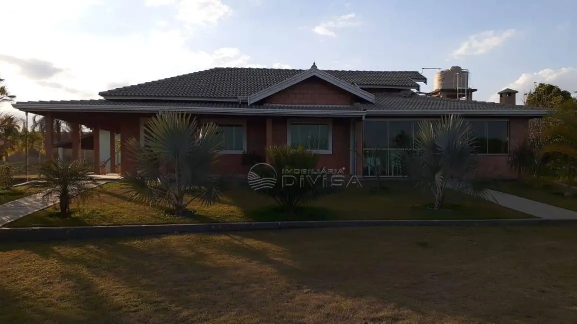 Foto 3 de Chácara com 3 quartos à venda, 24200m2 em Elias Fausto - SP