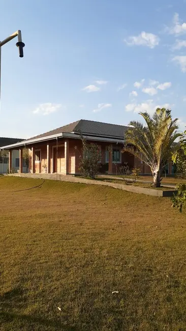 Foto 5 de Chácara com 3 quartos à venda, 24200m2 em Elias Fausto - SP