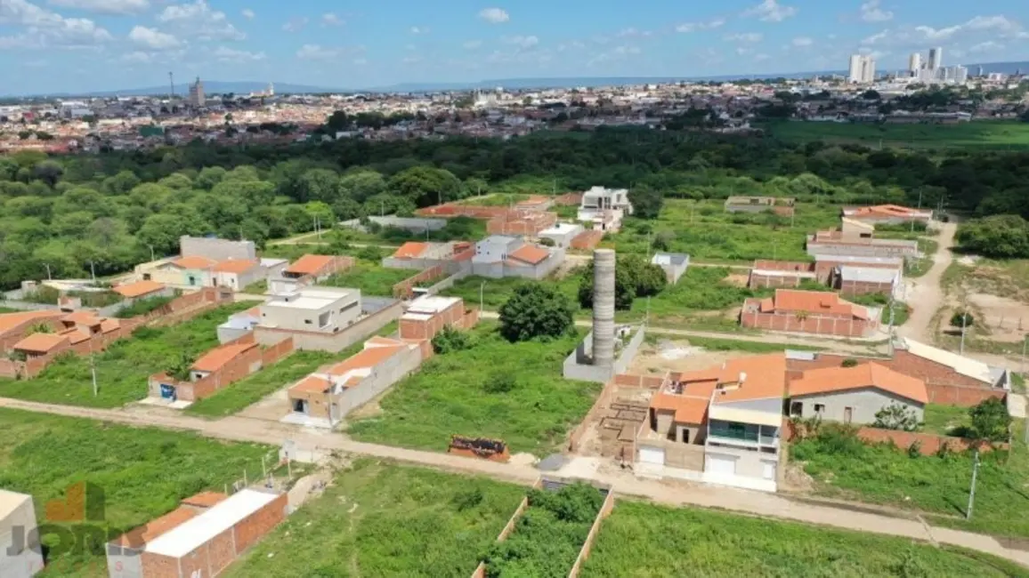 Foto 3 de Terreno / Lote à venda, 200m2 em Salesianos, Juazeiro Do Norte - CE