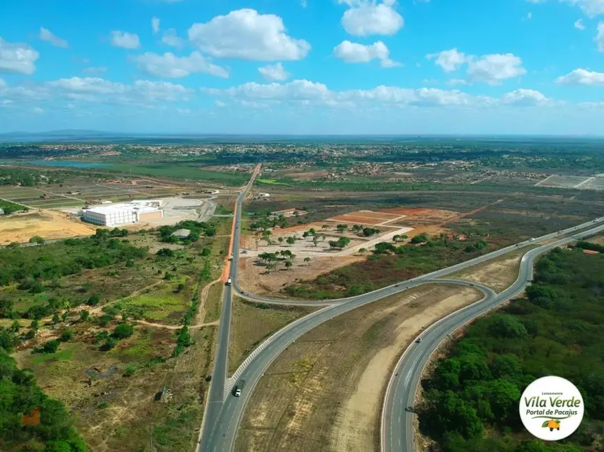 Foto 2 de Terreno / Lote à venda, 168m2 em Centro, Pacajus - CE
