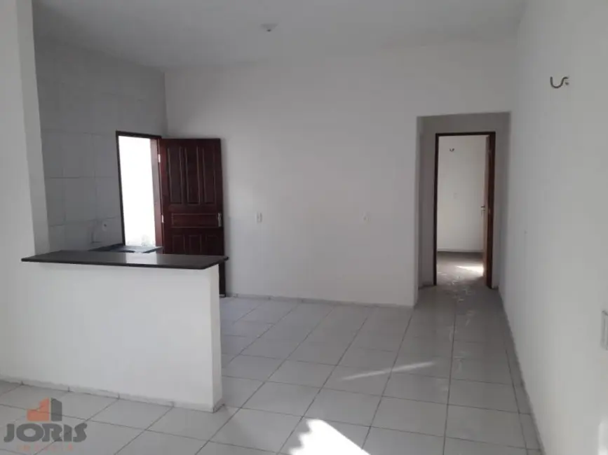 Foto 3 de Casa com 2 quartos à venda, 70m2 em Catolé, Horizonte - CE