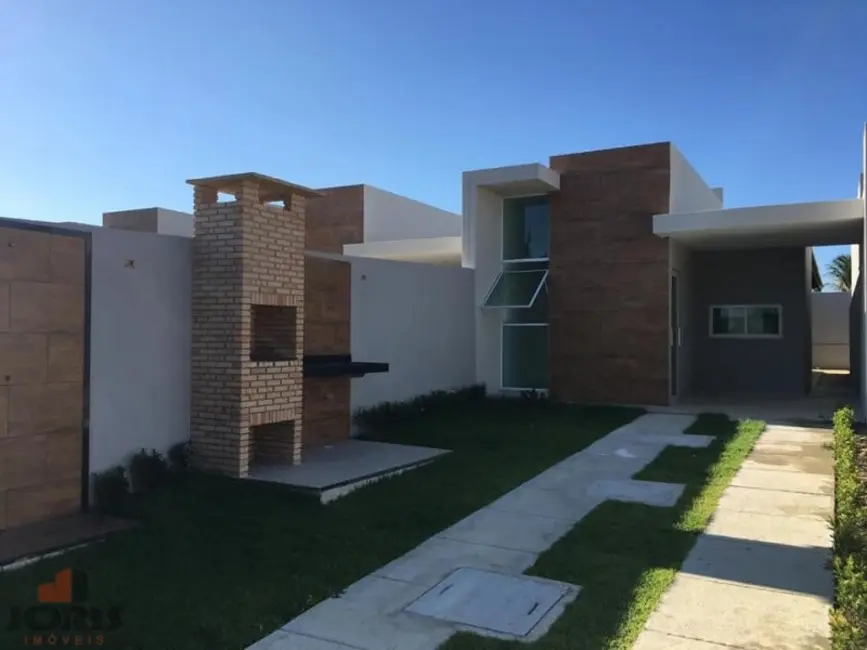 Foto 1 de Casa com 3 quartos à venda, 75m2 em Eusebio - CE