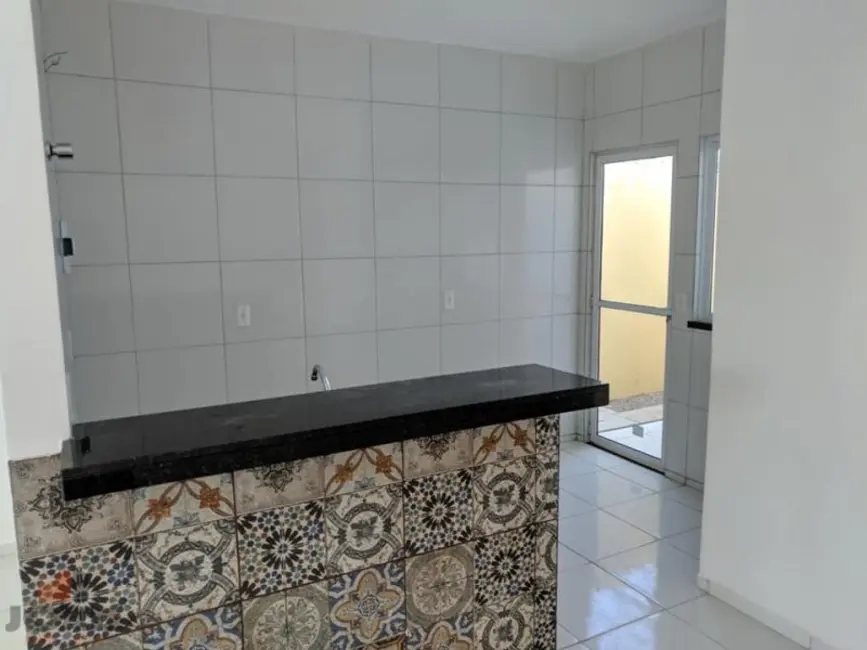 Casa com 2 quartos à venda, 81m2 em Itaitinga - CE - imagem 8 Foto 8 de Casa com 2 quartos à venda, 81m2 em Itaitinga - CE