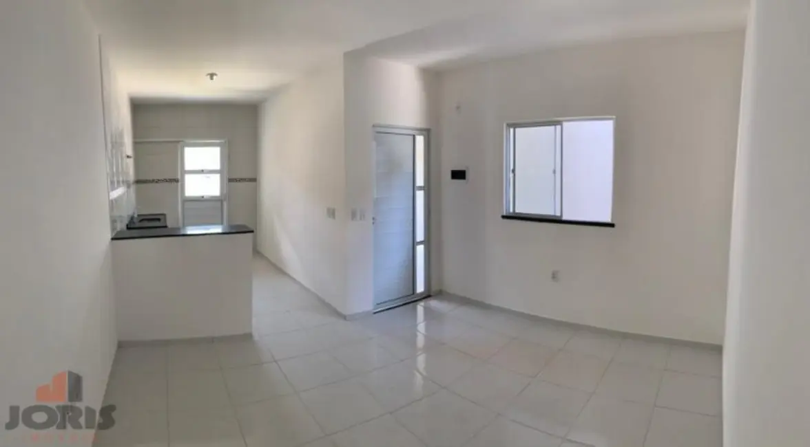 Casa com 2 quartos à venda, 81m2 em Itaitinga - CE - imagem 6 Foto 6 de Casa com 2 quartos à venda, 81m2 em Itaitinga - CE