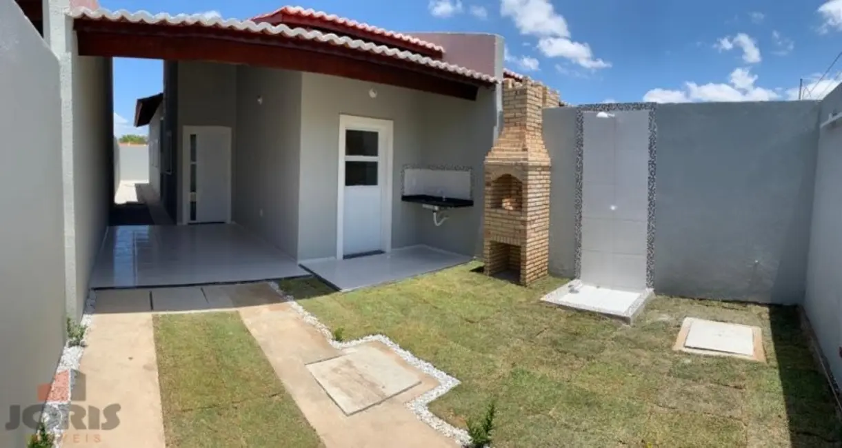 Foto 1 de Casa com 2 quartos à venda, 81m2 em Pedras, Fortaleza - CE