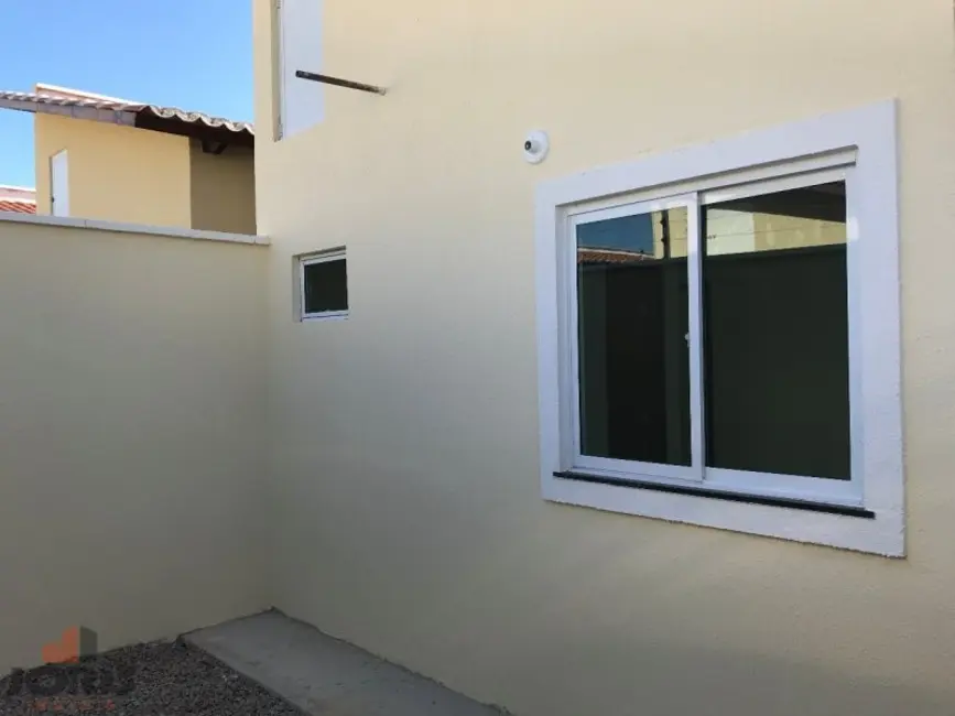Foto 9 de Casa com 2 quartos à venda, 73m2 em Itaitinga - CE