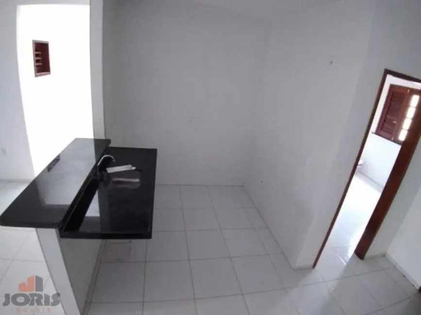Casa com 2 quartos à venda, 76m2 em Itaitinga - CE - imagem 4 Foto 4 de Casa com 2 quartos à venda, 76m2 em Itaitinga - CE