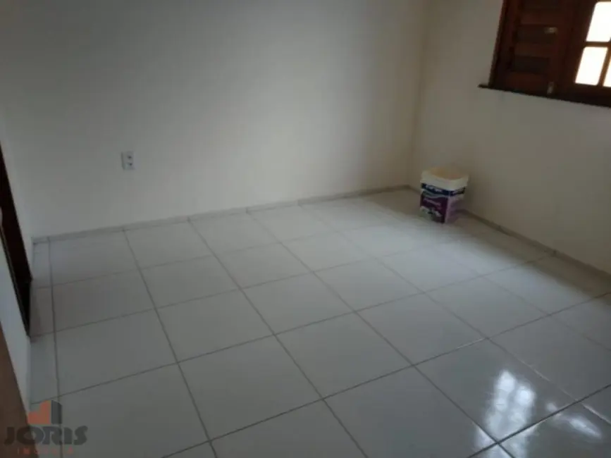 Casa com 2 quartos à venda, 76m2 em Itaitinga - CE - imagem 5 Foto 5 de Casa com 2 quartos à venda, 76m2 em Itaitinga - CE