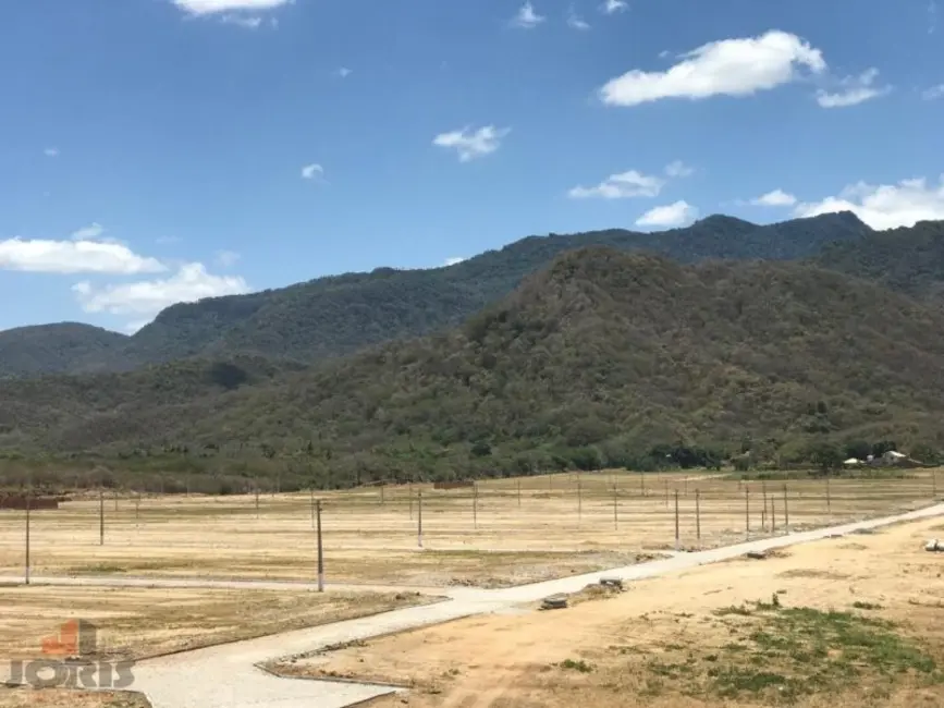 Terreno / Lote à venda, 165m2 em Centro, Maranguape - CE - imagem 6 Foto 6 de Terreno / Lote à venda, 165m2 em Centro, Maranguape - CE