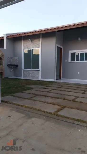 Foto 1 de Casa com 2 quartos à venda, 87m2 em Itaitinga - CE