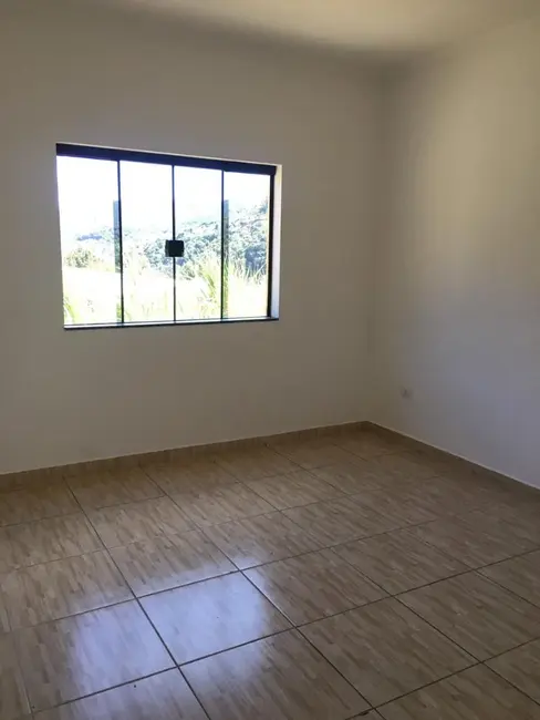 Apartamento com 2 quartos para alugar, 70m2 em Estância São José, Pocos De Caldas - MG - imagem 5 Foto 5 de Apartamento com 2 quartos para alugar, 70m2 em Estância São José, Pocos De Caldas - MG