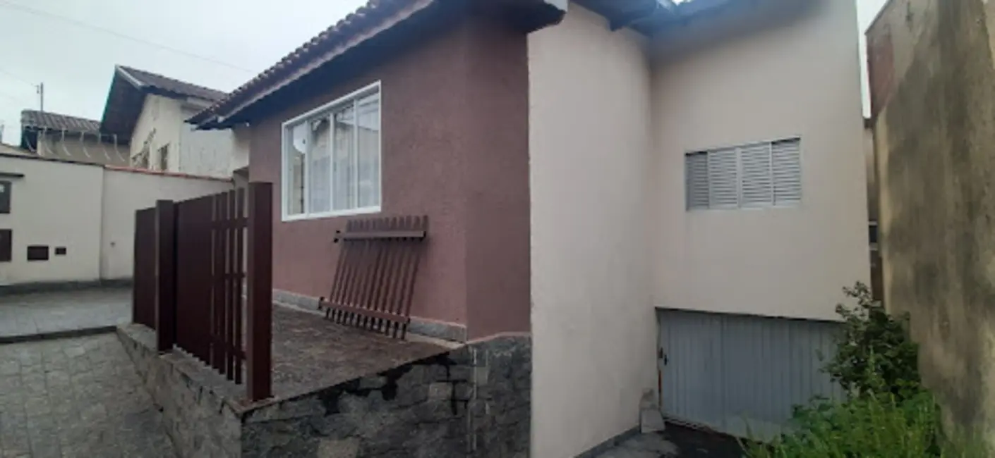 Casa com 2 quartos à venda, 250m2 em Jardim do Contorno, Pocos De Caldas - MG - imagem 2 Foto 2 de Casa com 2 quartos à venda, 250m2 em Jardim do Contorno, Pocos De Caldas - MG