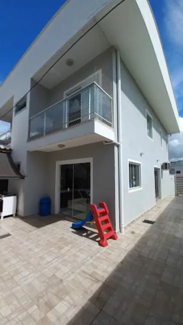 Casa com 3 quartos à venda, 300m2 em Chácara dos Cravos, Pocos De Caldas - MG - imagem 3 Foto 3 de Casa com 3 quartos à venda, 300m2 em Chácara dos Cravos, Pocos De Caldas - MG