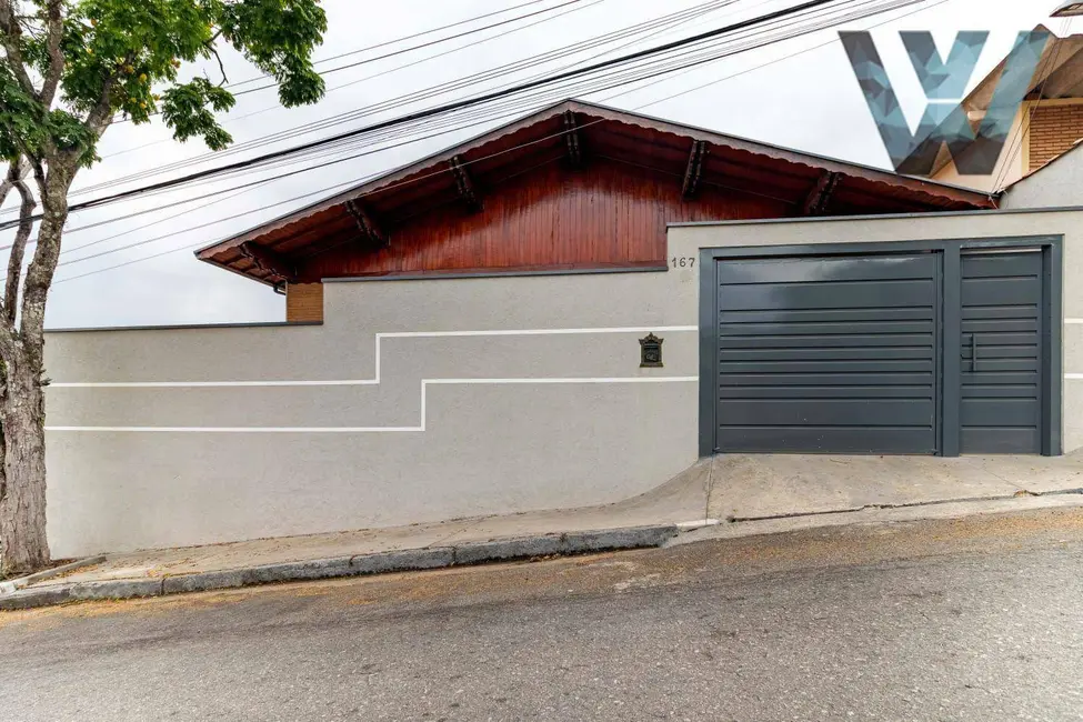 Foto 2 de Casa com 3 quartos à venda, 302m2 em São Geraldo, Pocos De Caldas - MG