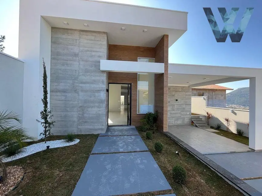 Foto 1 de Casa com 3 quartos à venda, 300m2 em Parque San Carlo, Pocos De Caldas - MG
