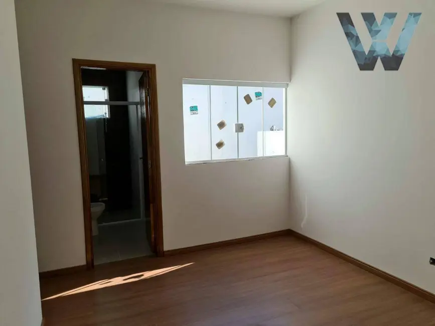 Foto 9 de Casa com 3 quartos à venda, 180m2 em Loteamento Residencial Tiradentes, Pocos De Caldas - MG