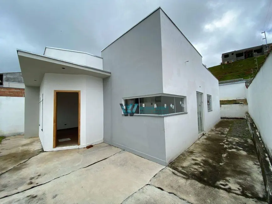 Foto 1 de Casa com 3 quartos à venda, 180m2 em Loteamento Residencial Tiradentes, Pocos De Caldas - MG