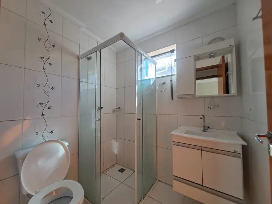 Apartamento com 2 quartos para alugar, 74m2 em Vila Caio Junqueira, Pocos De Caldas - MG - imagem 5 Foto 5 de Apartamento com 2 quartos para alugar, 74m2 em Vila Caio Junqueira, Pocos De Caldas - MG