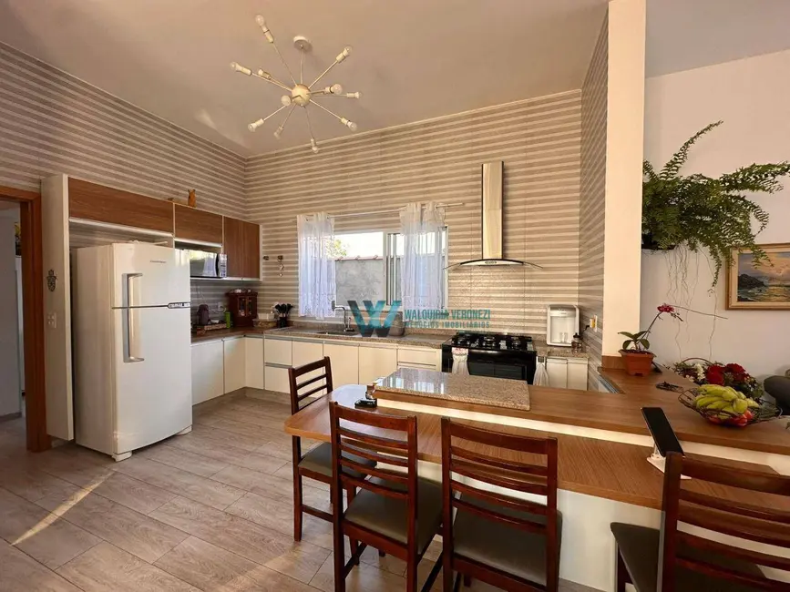 Foto 6 de Casa com 3 quartos à venda, 279m2 em Residencial São Bernardo, Pocos De Caldas - MG