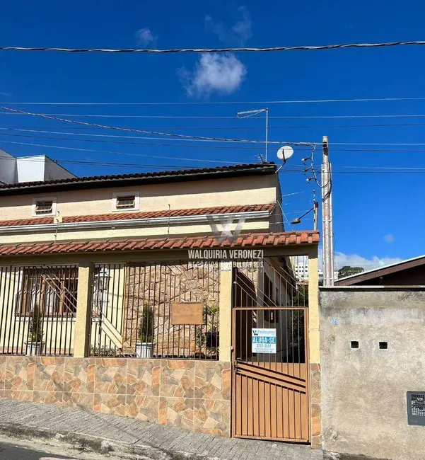 Foto 1 de Casa com 2 quartos para alugar, 200m2 em São José, Pocos De Caldas - MG
