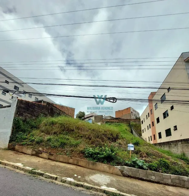 Terreno / Lote à venda, 580m2 em Jardim Quisisana, Pocos De Caldas - MG - imagem 5 Foto 5 de Terreno / Lote à venda, 580m2 em Jardim Quisisana, Pocos De Caldas - MG