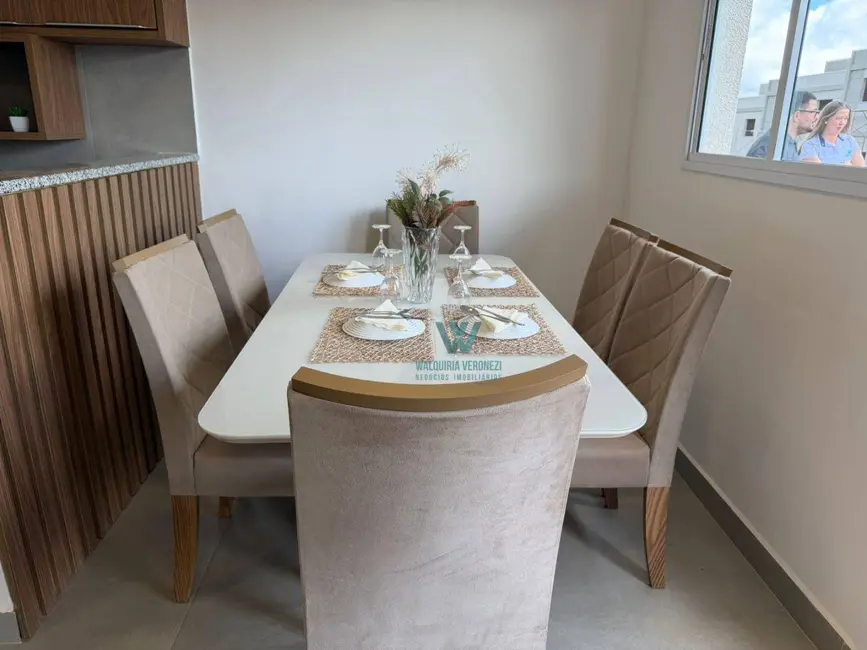 Foto 2 de Casa com 2 quartos à venda, 68m2 em São José, Pocos De Caldas - MG