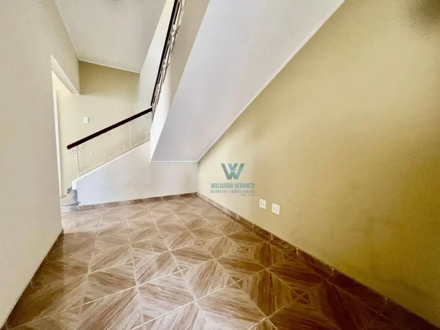 Casa de Condomínio com 3 quartos à venda, 325m2 em Centro, Pocos De Caldas - MG - imagem 3 Foto 3 de Casa de Condomínio com 3 quartos à venda, 325m2 em Centro, Pocos De Caldas - MG