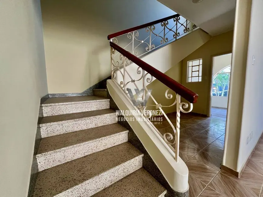 Casa de Condomínio com 3 quartos à venda, 325m2 em Centro, Pocos De Caldas - MG - imagem 8 Foto 8 de Casa de Condomínio com 3 quartos à venda, 325m2 em Centro, Pocos De Caldas - MG