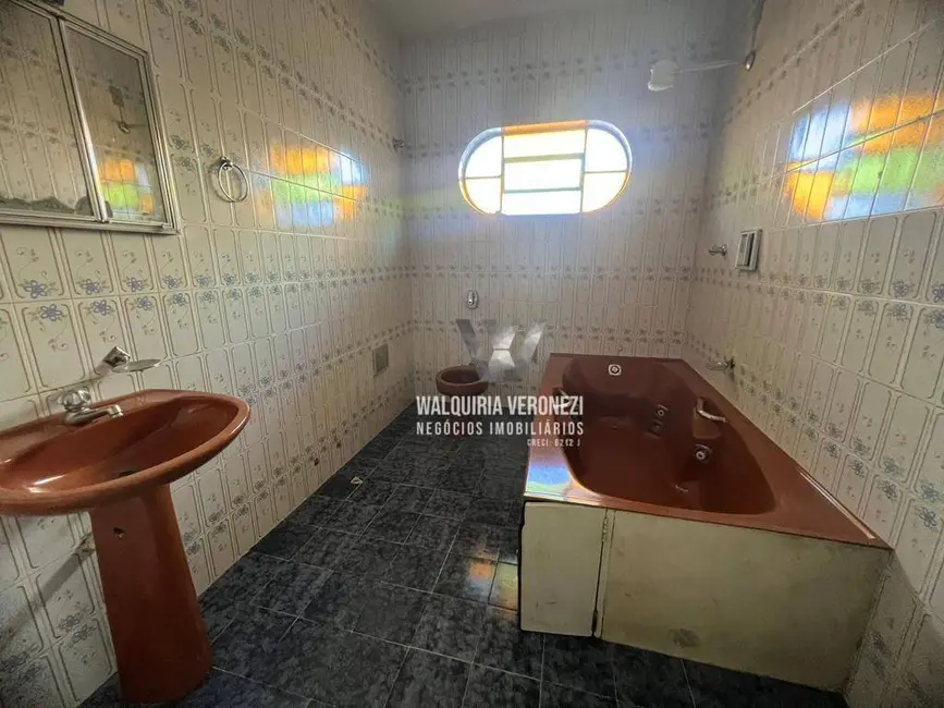 Foto 5 de Casa com 6 quartos à venda, 450m2 em Vila Nossa Senhora de Fátima, Pocos De Caldas - MG