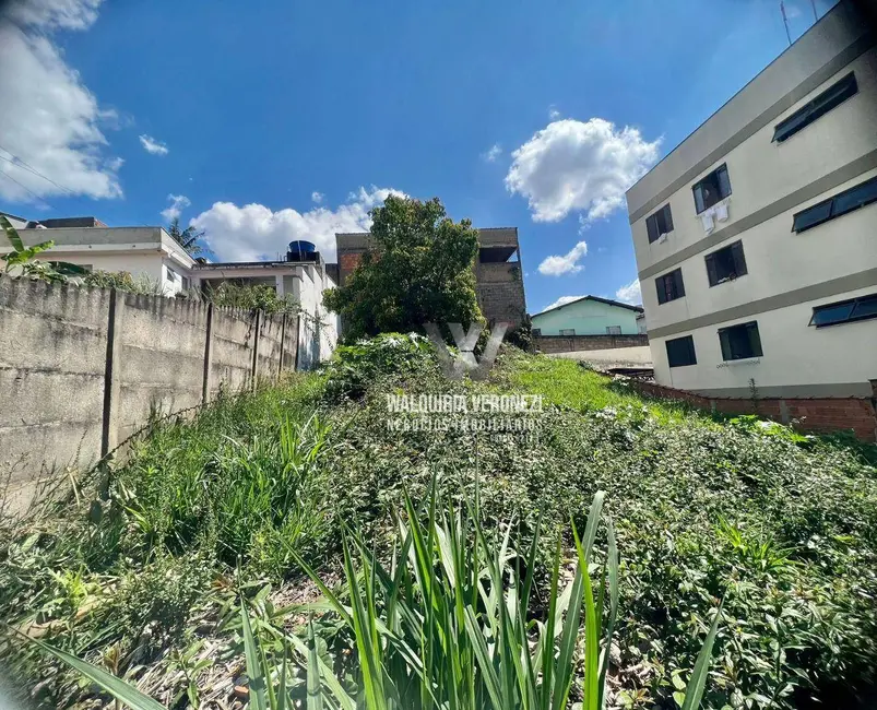 Foto 1 de Terreno / Lote à venda, 300m2 em Santa Ângela, Pocos De Caldas - MG