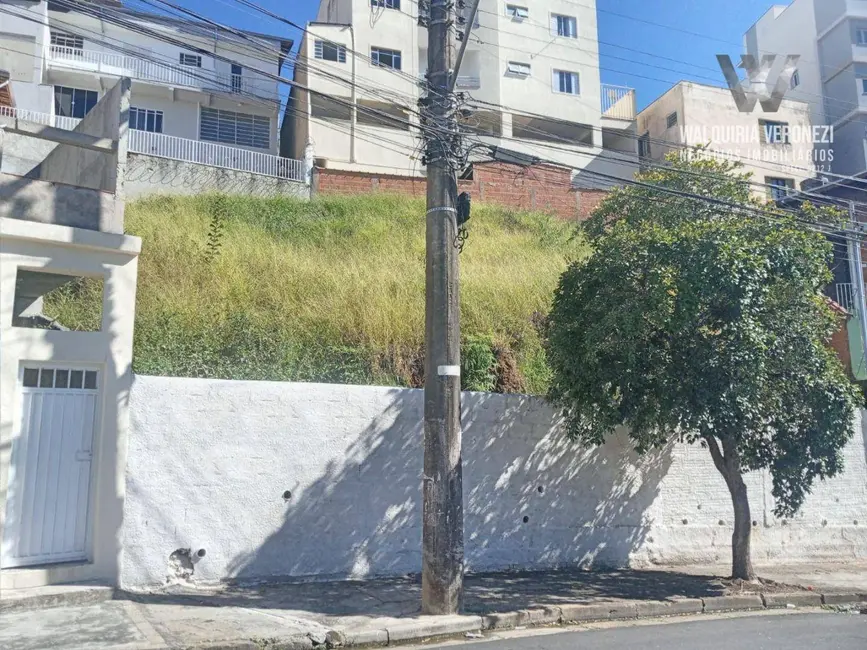 Terreno / Lote à venda, 370m2 em Santa Ângela, Pocos De Caldas - MG - imagem 2 Foto 2 de Terreno / Lote à venda, 370m2 em Santa Ângela, Pocos De Caldas - MG