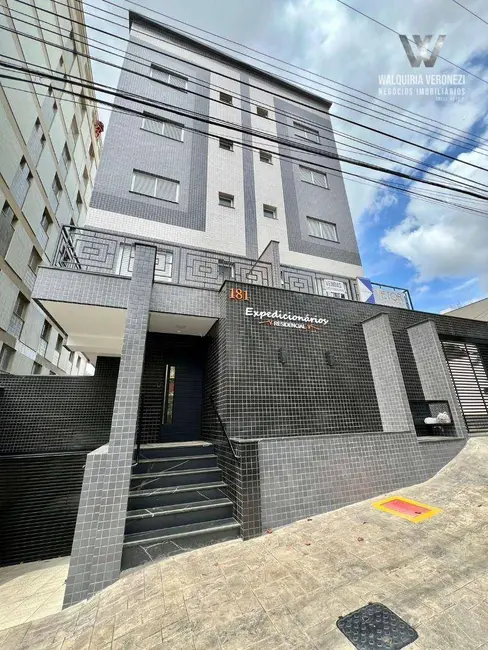 Foto 2 de Kitnet com 1 quarto à venda, 56m2 em Centro, Pocos De Caldas - MG