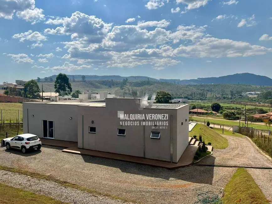 Casa de Condomínio com 3 quartos à venda, 2400m2 em Vila Brasil de Nossa Senhora Aparecida, Pocos De Caldas - MG - imagem 8 Foto 8 de Casa de Condomínio com 3 quartos à venda, 2400m2 em Vila Brasil de Nossa Senhora Aparecida, Pocos De Caldas - MG