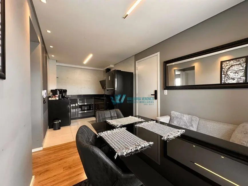Foto 2 de Apartamento com 2 quartos à venda e para alugar, 50m2 em Jardim Country Club, Pocos De Caldas - MG