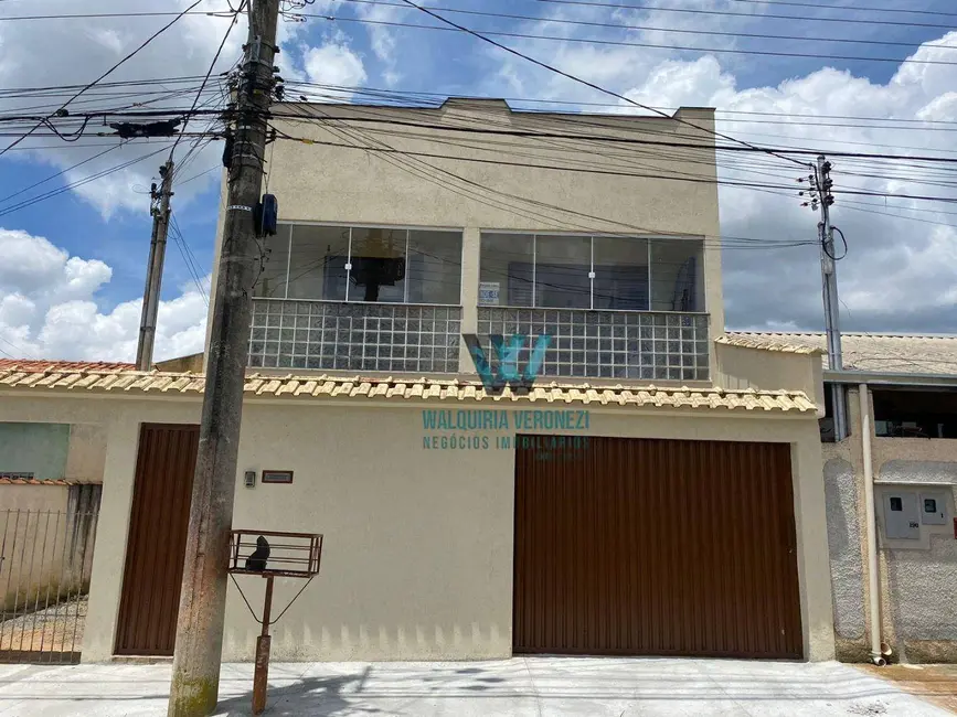 Foto 1 de Casa com 3 quartos à venda, 250m2 em Jardim Aeroporto, Pocos De Caldas - MG