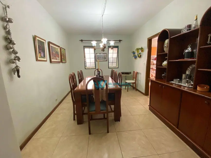 Casa com 3 quartos à venda, 798m2 em Jardim Quisisana, Pocos De Caldas - MG - imagem 9 Foto 9 de Casa com 3 quartos à venda, 798m2 em Jardim Quisisana, Pocos De Caldas - MG