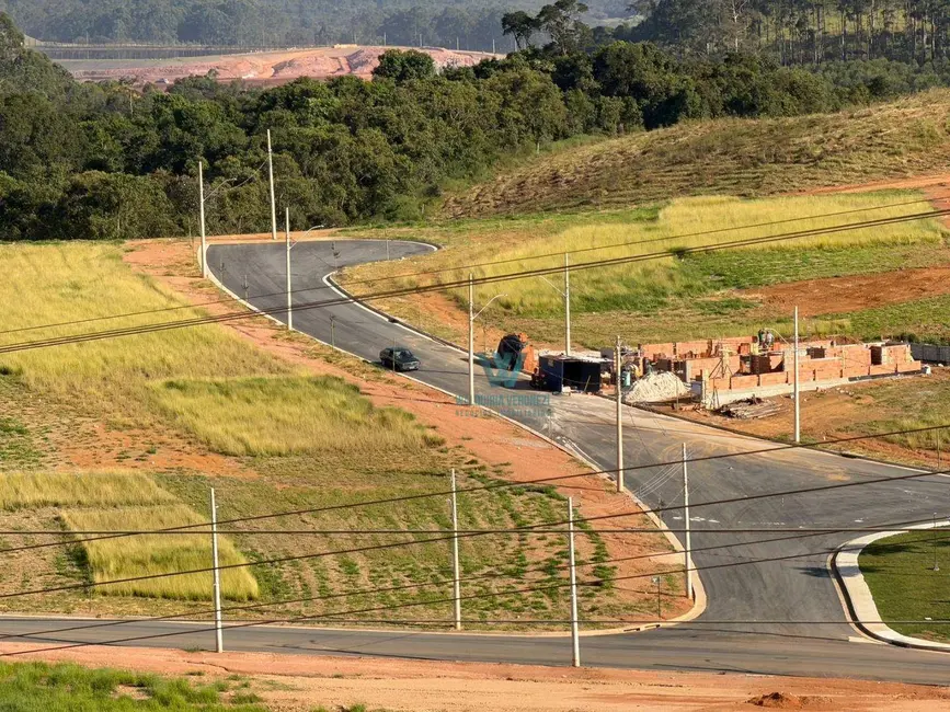 Foto 2 de Terreno / Lote à venda, 250m2 em Jardim Europa, Pocos De Caldas - MG