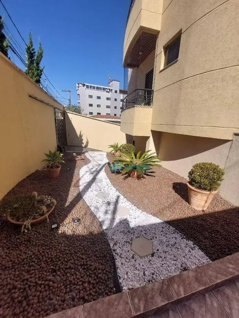 Foto 2 de Apartamento com 3 quartos à venda, 133m2 em Jardim Quisisana, Pocos De Caldas - MG