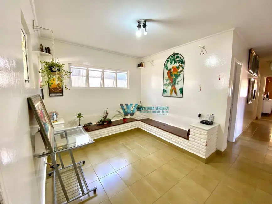 Foto 4 de Casa com 3 quartos à venda, 484m2 em Nossa Senhora Aparecida, Pocos De Caldas - MG