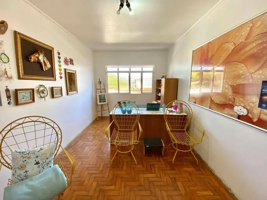 Foto 3 de Casa com 3 quartos à venda, 484m2 em Nossa Senhora Aparecida, Pocos De Caldas - MG
